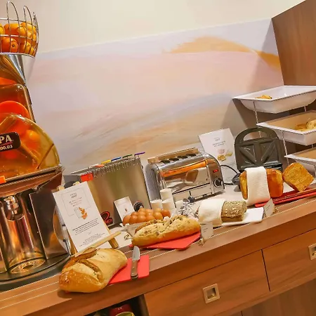 Hotell Ibis Styles Centre Historique 3*