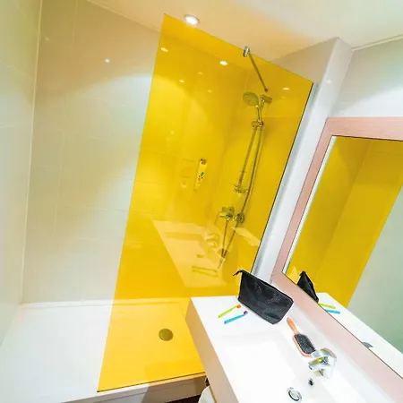 Ibis Styles Centre Historique Hotell 3*