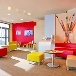 Ibis Styles Centre Historique Hotel 3*