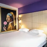イビス スタイルズ サントル イストリック ホテル 3*