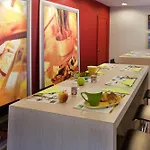 イビス スタイルズ サントル イストリック 3*