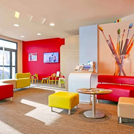 Ibis Styles Centre Historique Отель 3*