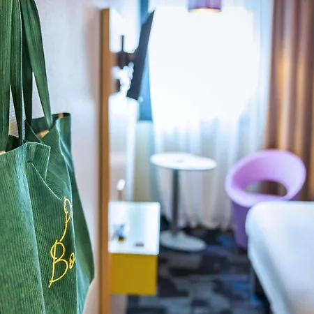 Ibis Styles Centre Historique Hotel 3*