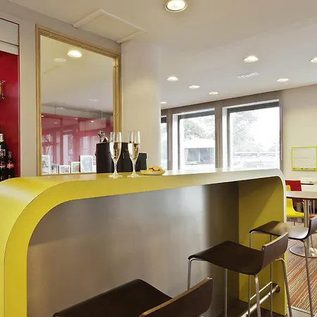 Готель Ibis Styles Centre Historique Онфлер