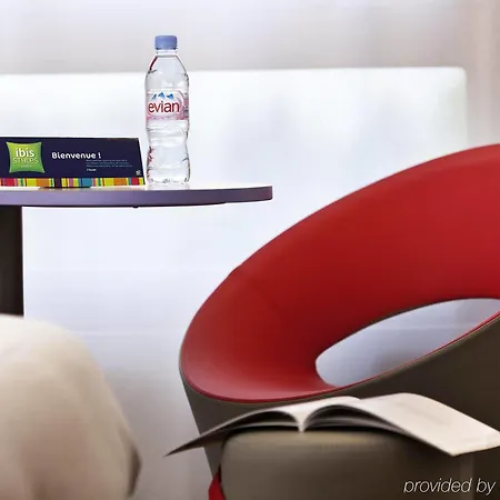 Ibis Styles Centre Historique Hotel 3*