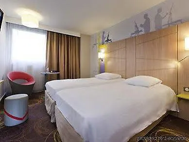Ibis Styles Centre Historique 3* أونفلور