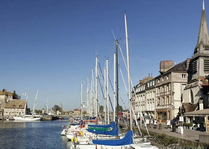 Ibis Styles Centre Historique Otel 3*